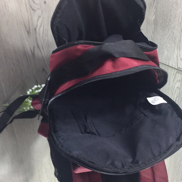 ❤️ Nike Brasilia 18L Duffle Bag - Picture 8 of 8